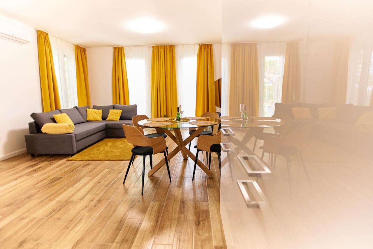 Starlight Bronze Szeged- Exclusive Apartment Exterior foto